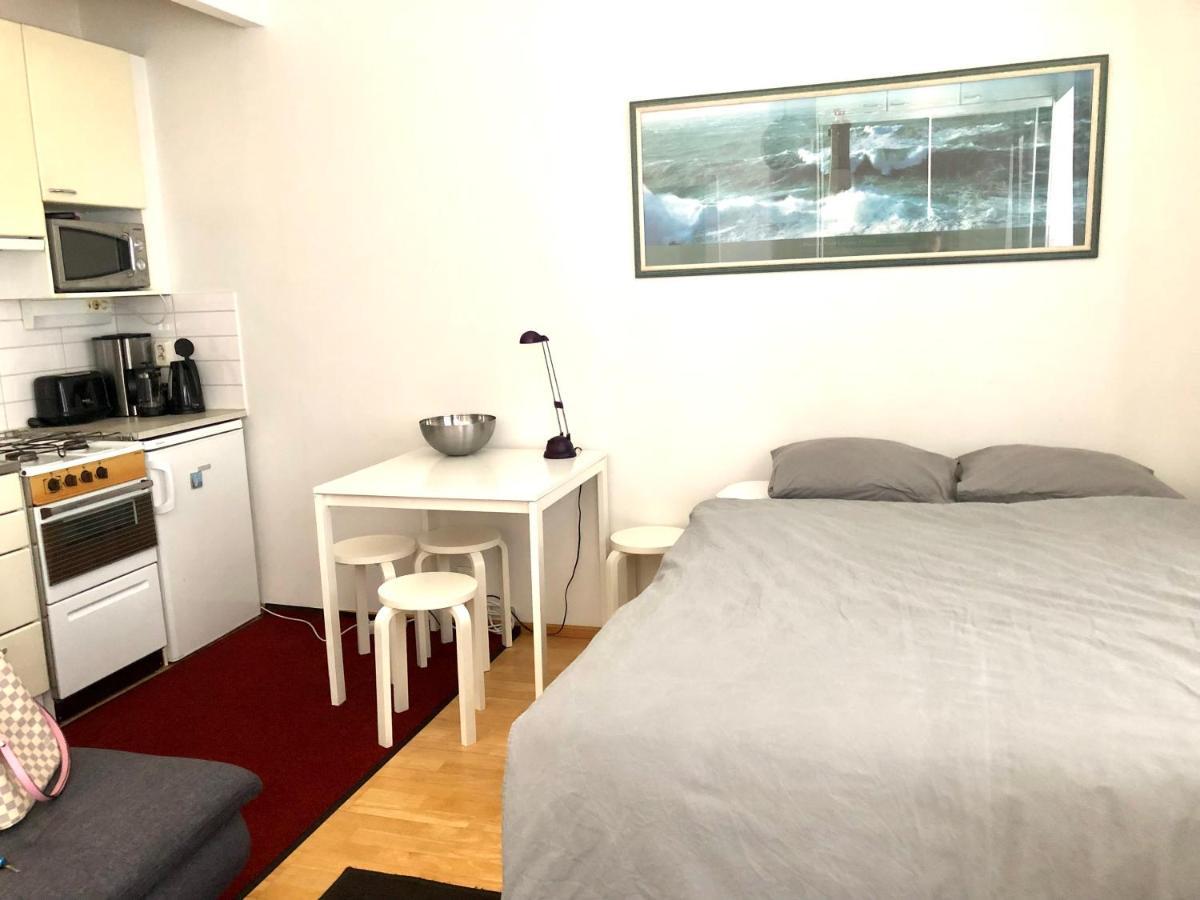 Sweet Studio City Center Toolonkatu Apartment Хелзинки Екстериор снимка